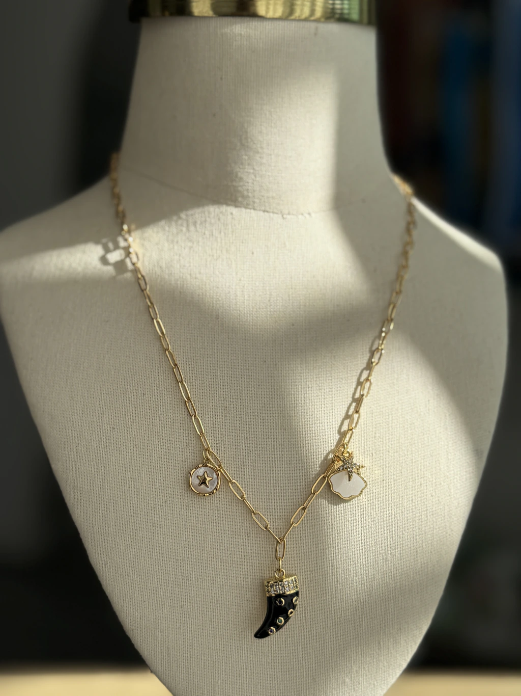 Collar Bohemian
